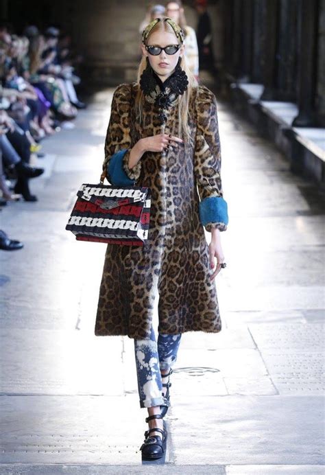 gucci leopar dcoat cruise 2017|Gucci Cruise Show 2017 .